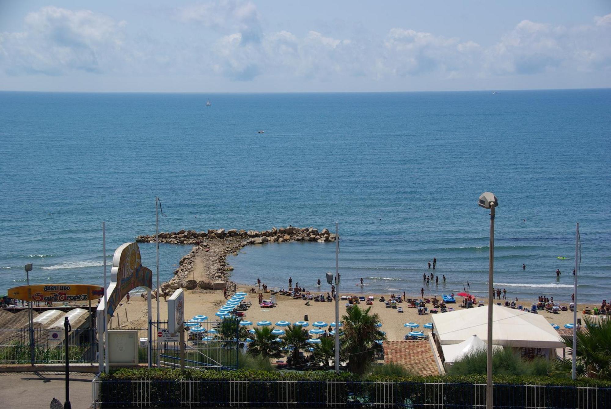 Serpa Hotel Anzio Exterior foto